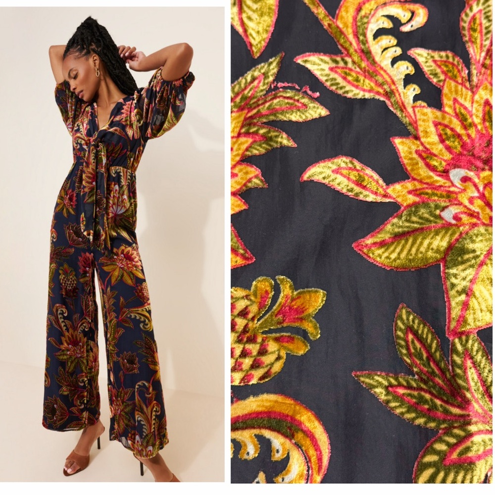 FarmRio Puff Sleeve Velvet Jumpsuit Women’s Small